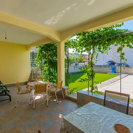House Marina בית נופש ז'אבוריץ'