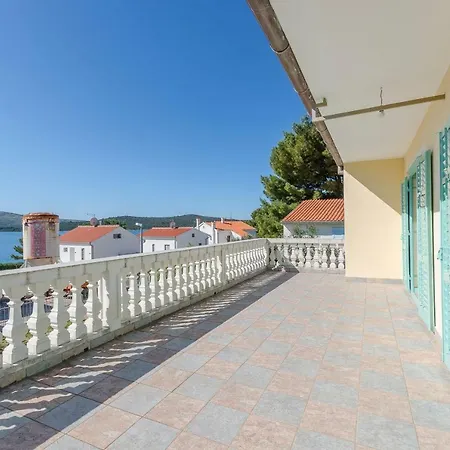 House Marina בית נופש